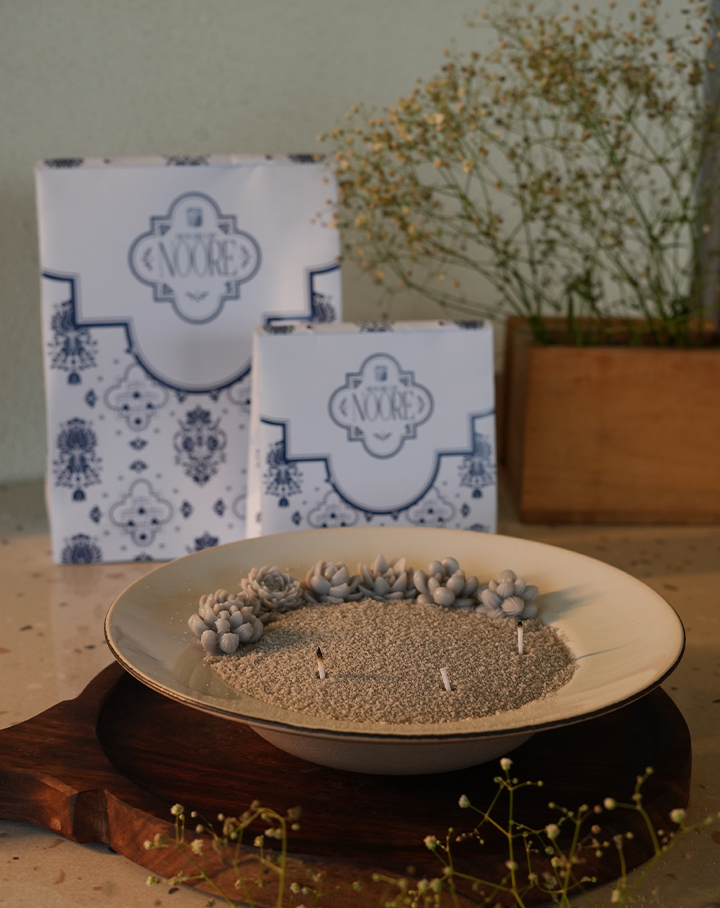 Moon Grey Pearl Candle